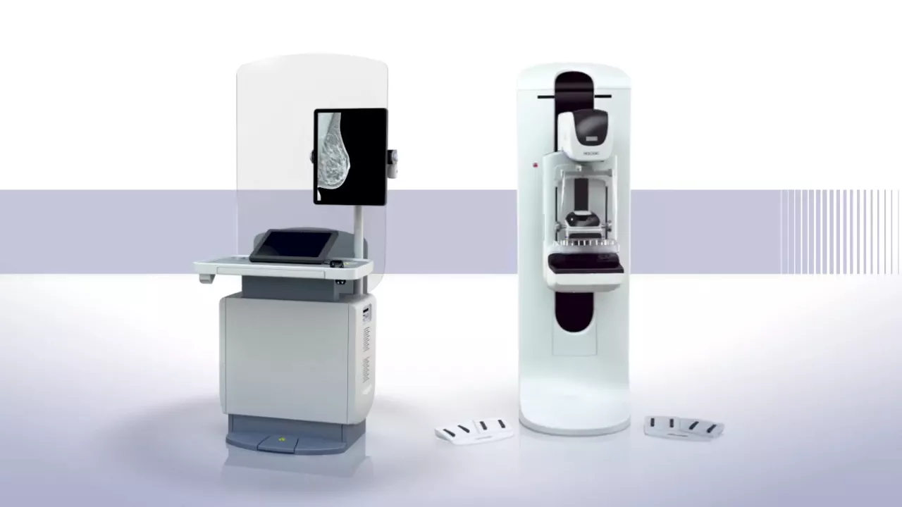  Deux systèmes d'imagerie médicale Hologic se détachent sur un fond blanc.